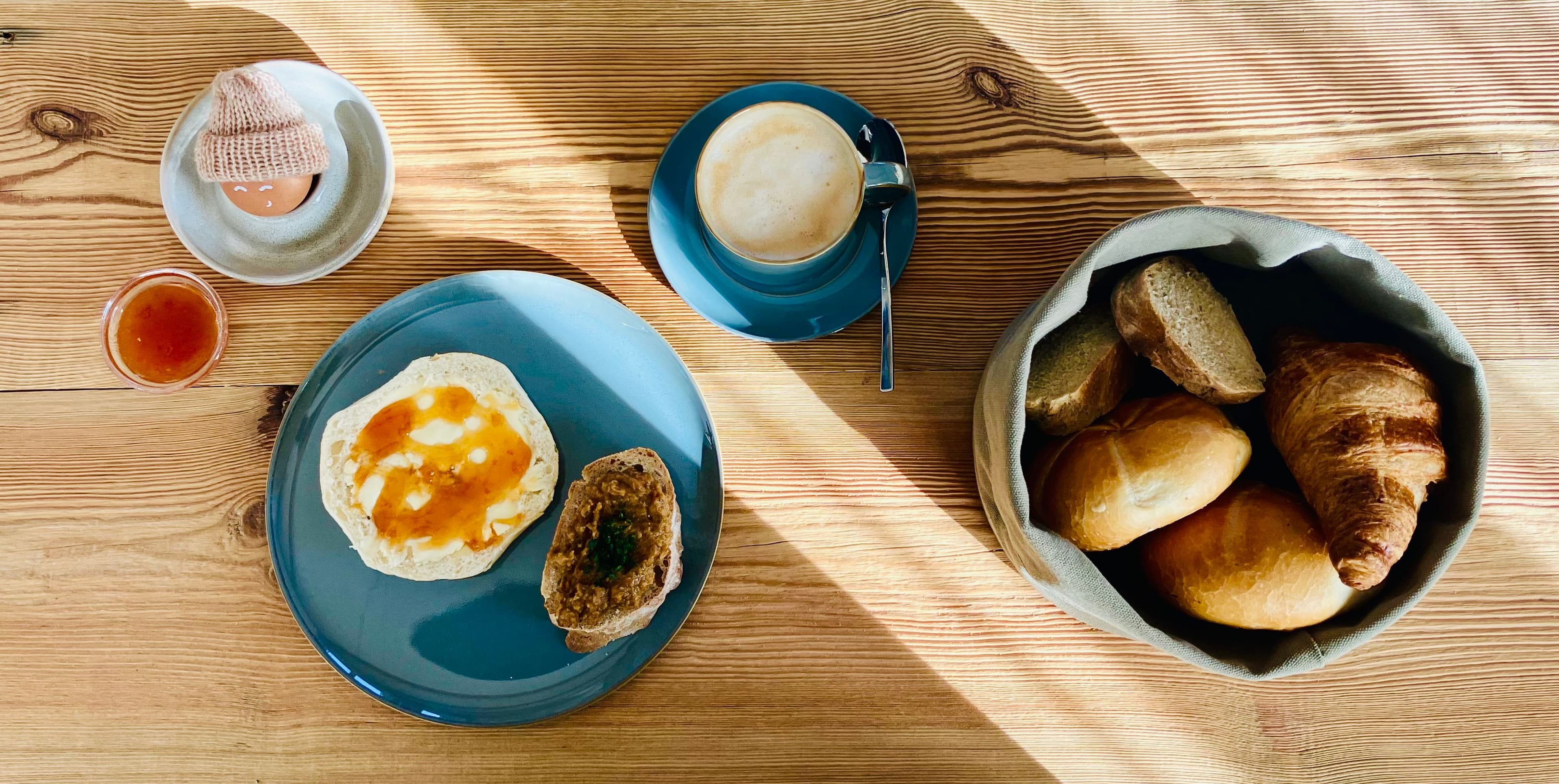 ESCHENHOF BED | BREAKFAST & MORE - Dreibettzimmer 202 - 8