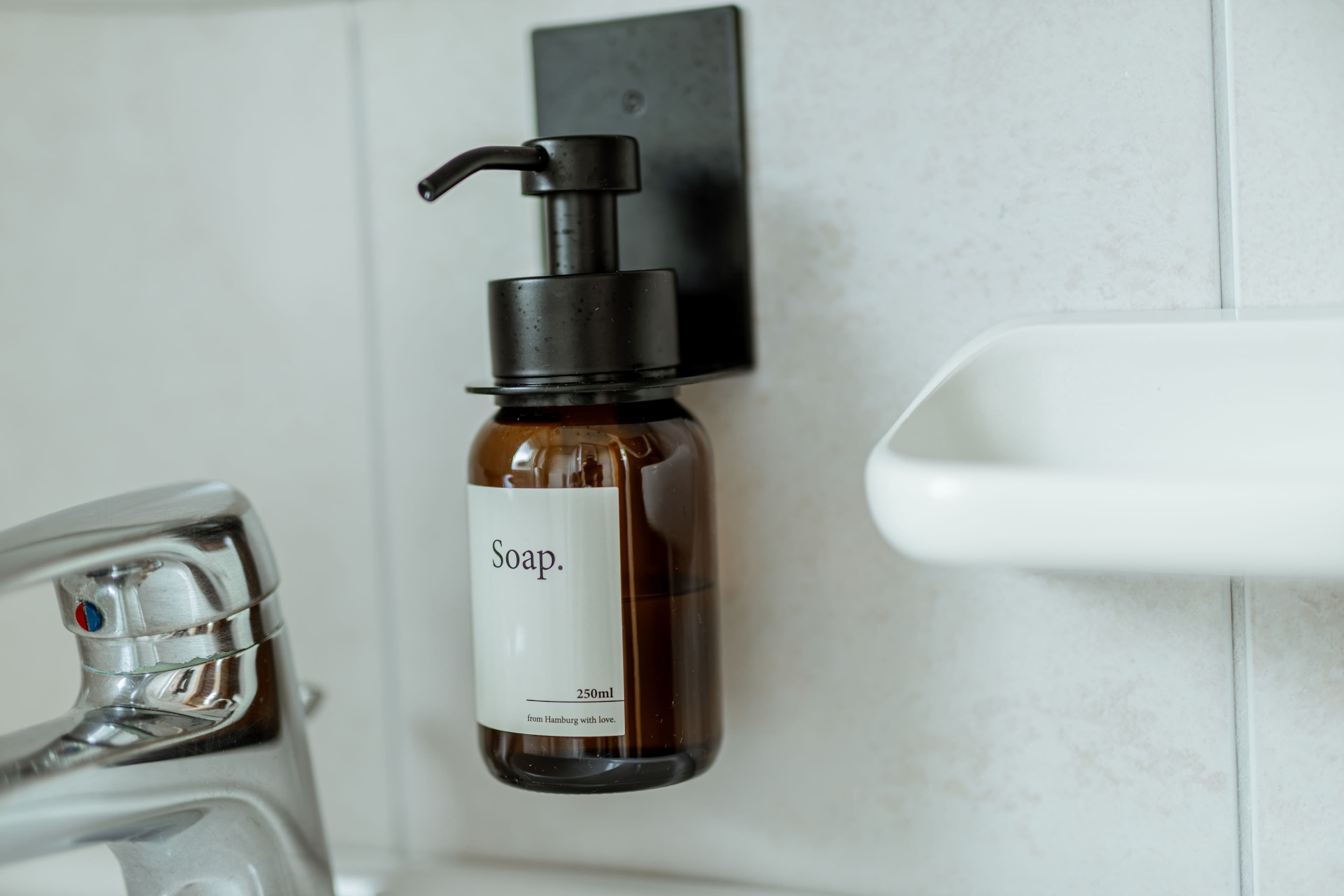 ESCHENHOF BED | BREAKFAST & MORE - Dreibettzimmer 202 - Image 4