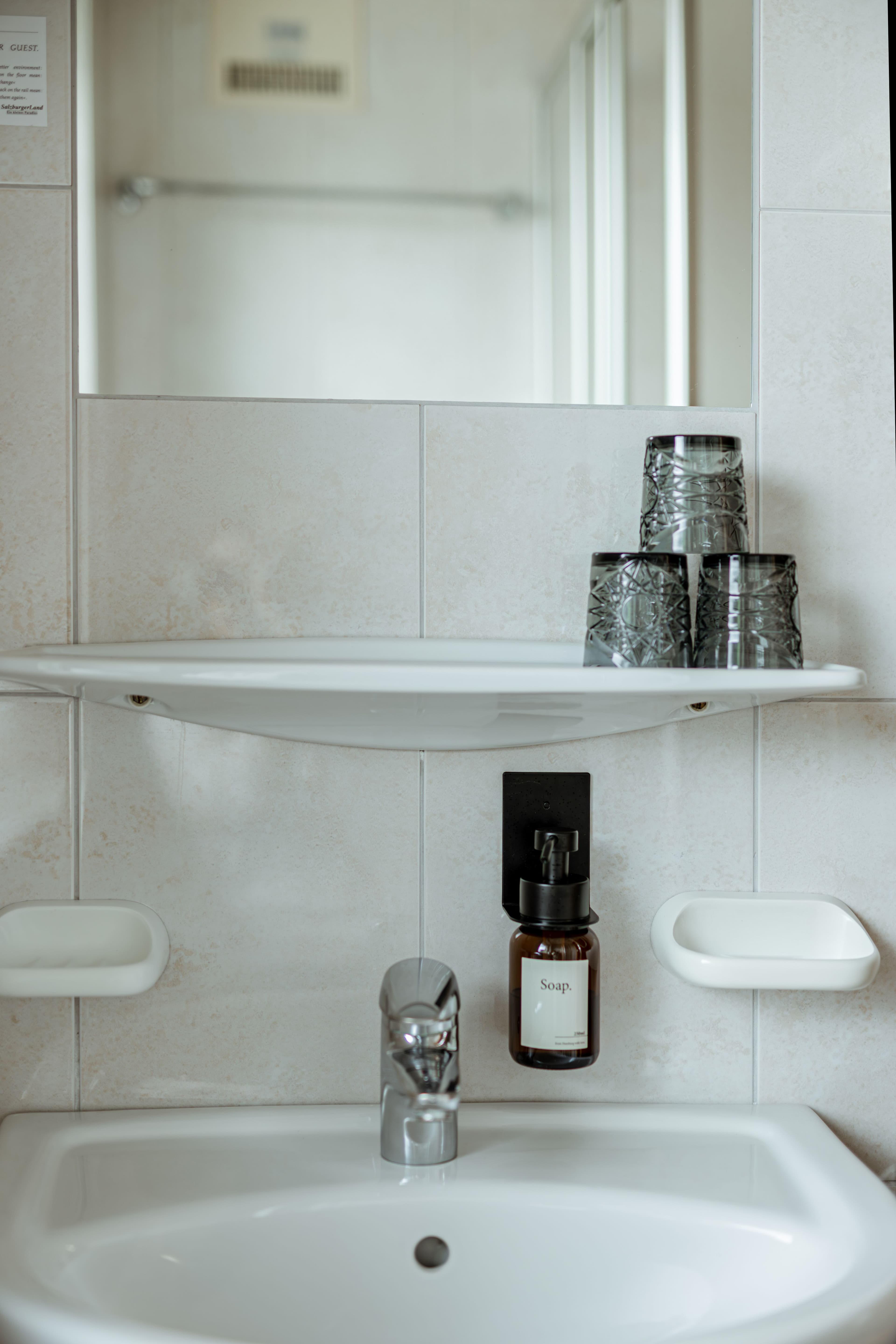 ESCHENHOF BED | BREAKFAST & MORE - Doppelzimmer 203 - 7