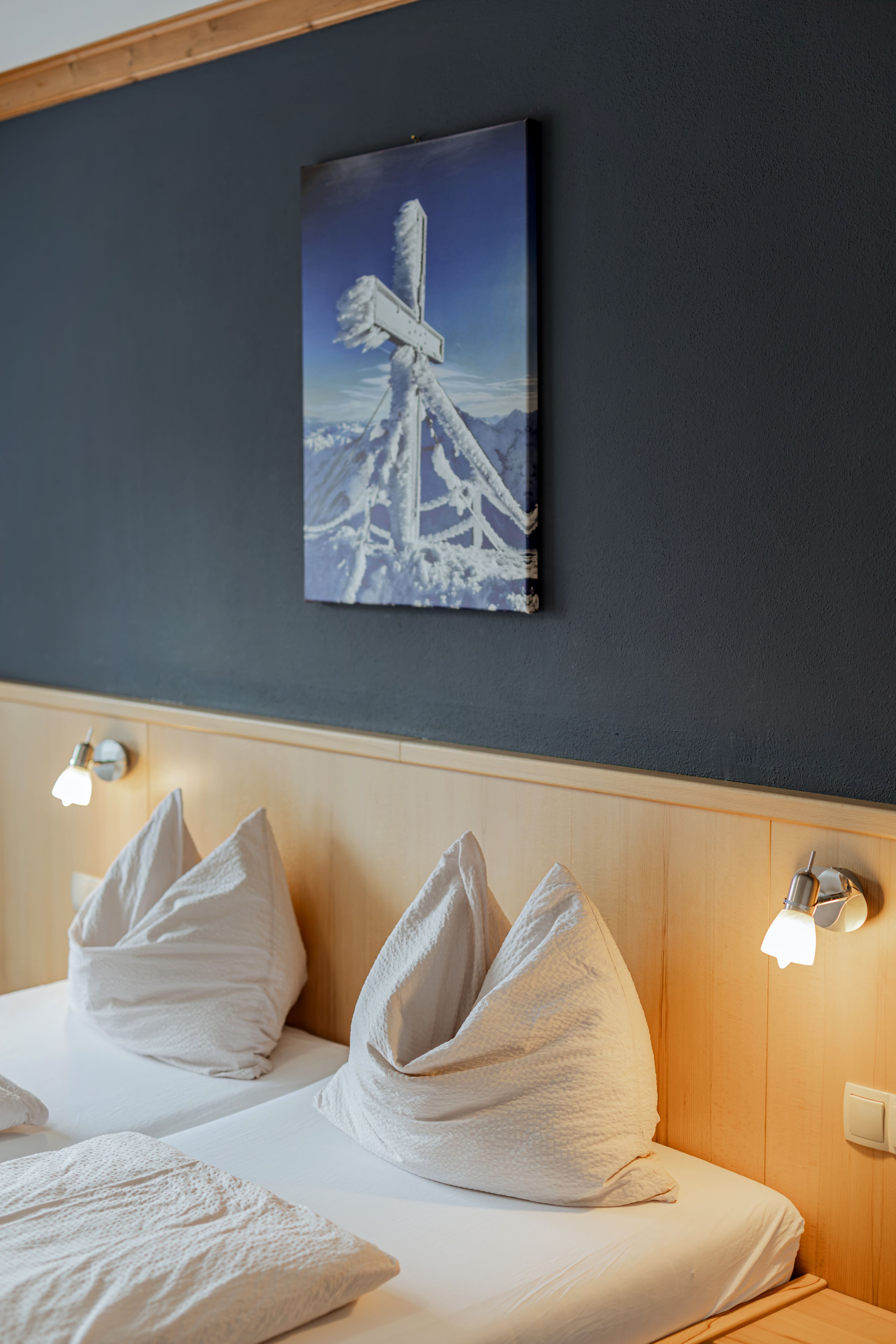 ESCHENHOF BED | BREAKFAST & MORE - Doppelzimmer 206 - Image 3