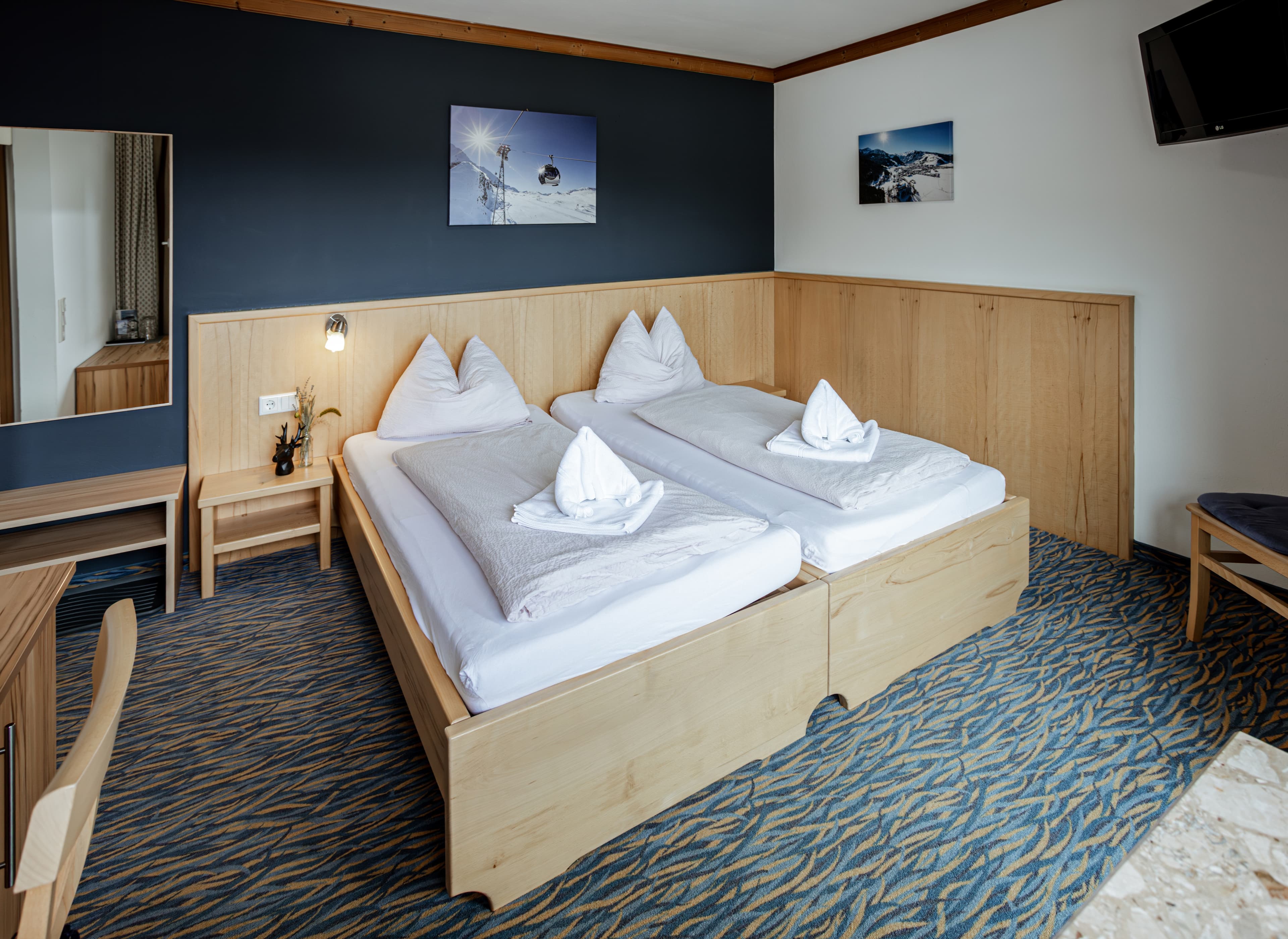 ESCHENHOF BED | BREAKFAST & MORE - Doppelzimmer 201