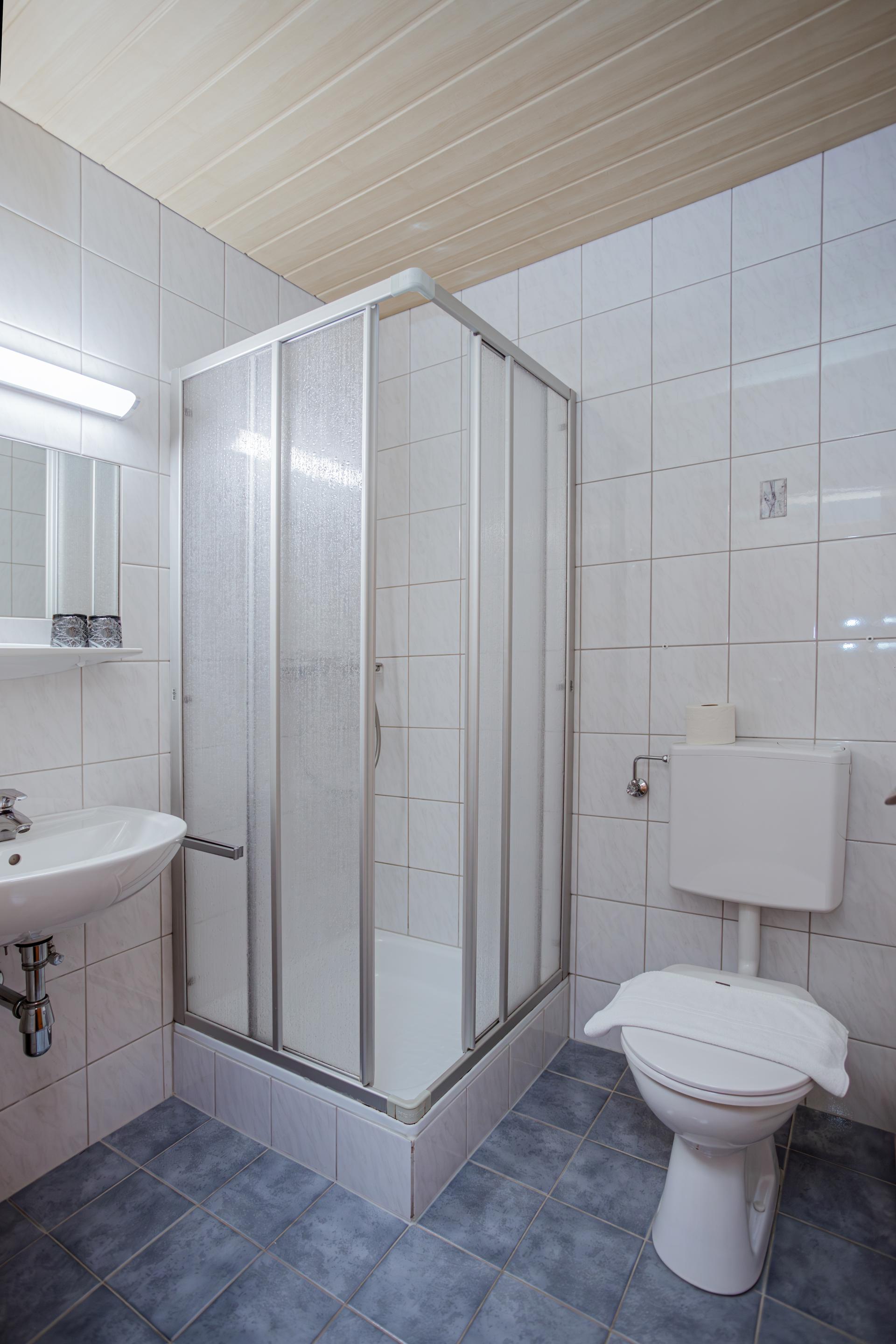 ESCHENHOF BED | BREAKFAST & MORE - Doppelzimmer 203 - 7